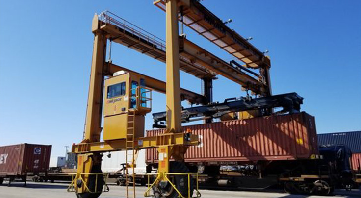 Container Straddle Carrier